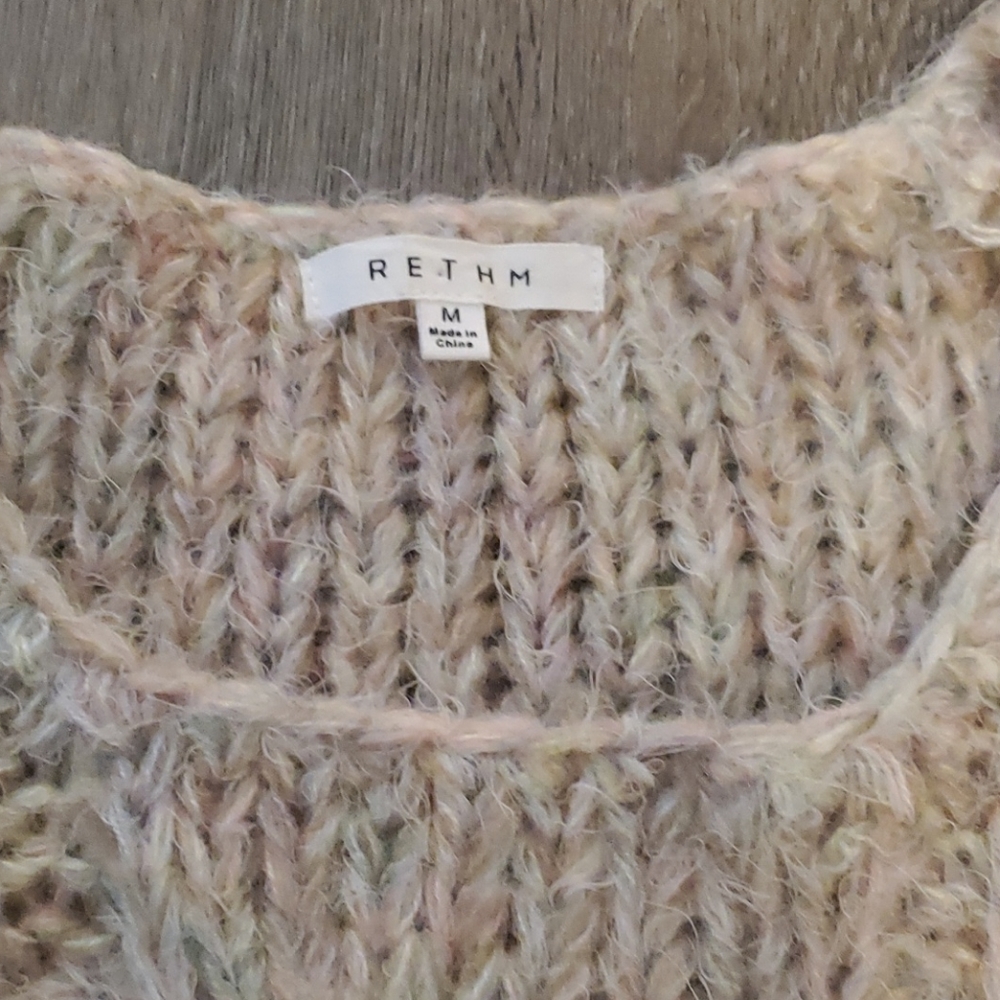 Beautiful shawl - Picture 5 of 6